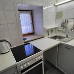 Apartman Grosse Mit Garten Und Bergblick Rotta