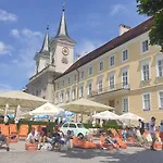 Grosse Mit Garten Und Bergblick Apartman