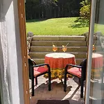 Grosse Mit Garten Und Bergblick Rotta